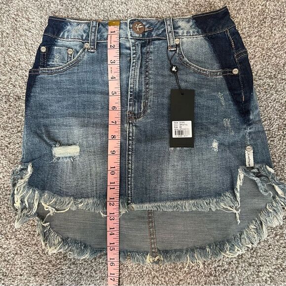One Teaspoon 2020 Mini High Waist Denim Skirt in Superstar Blue size 22 - Picture 13 of 13